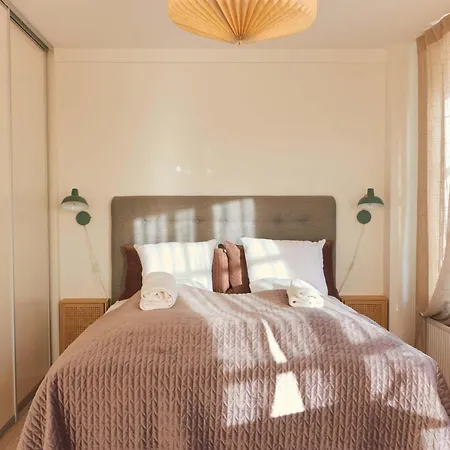 Stunning 2 Bedroom On Nyhavn With Private Balcony Appartement Kopenhagen