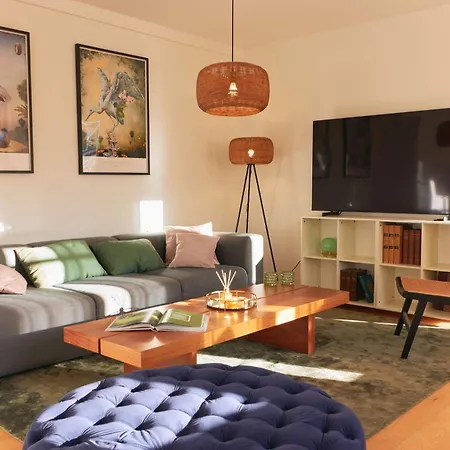Appartement Stunning 2 Bedroom On Nyhavn With Private Balcony