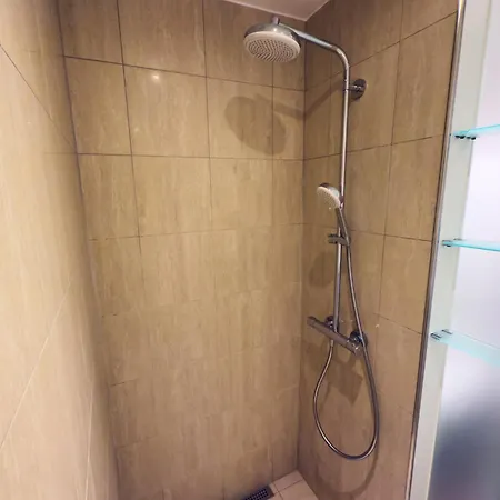 شقة Stunning 2 Bedroom On Nyhavn With Private Balcony *